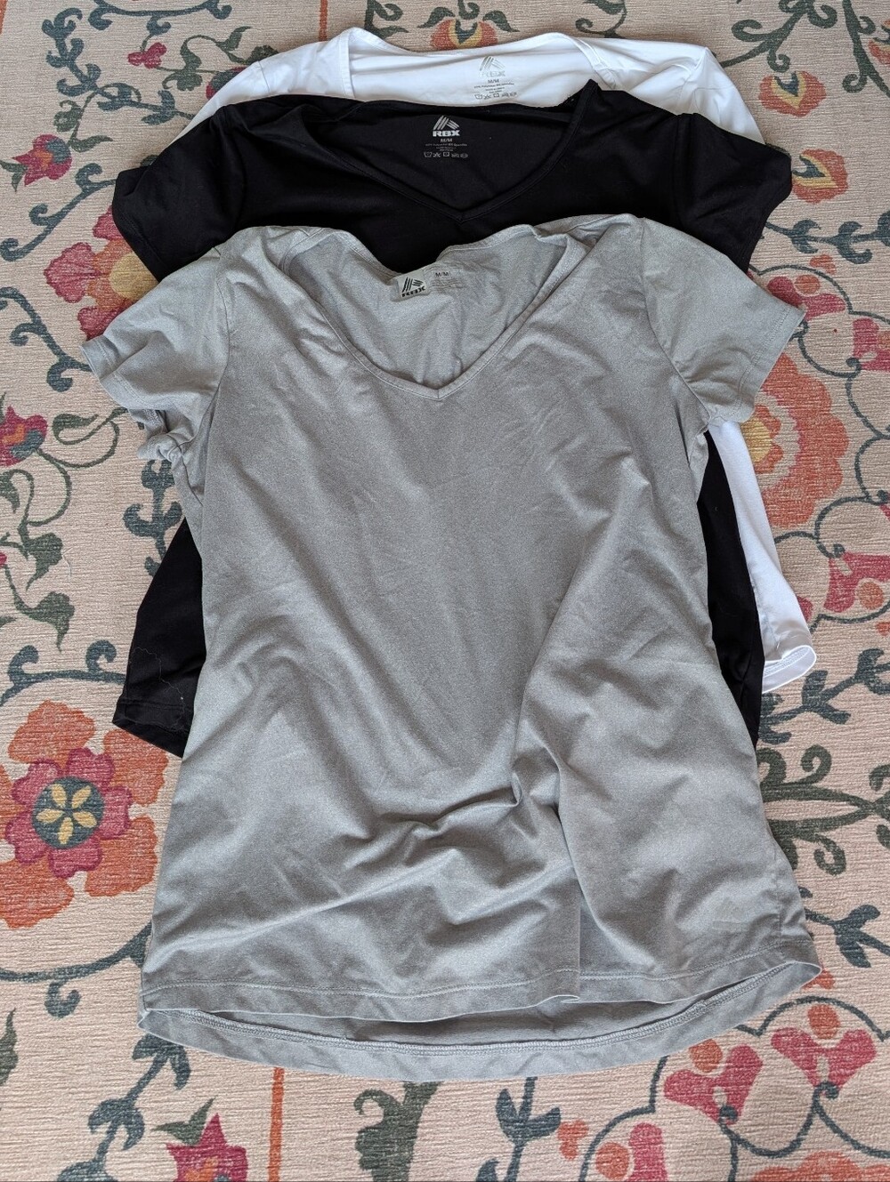 RBX Womens Medium 3-Pack V-Neck Performance T-Shirts Black White Gra